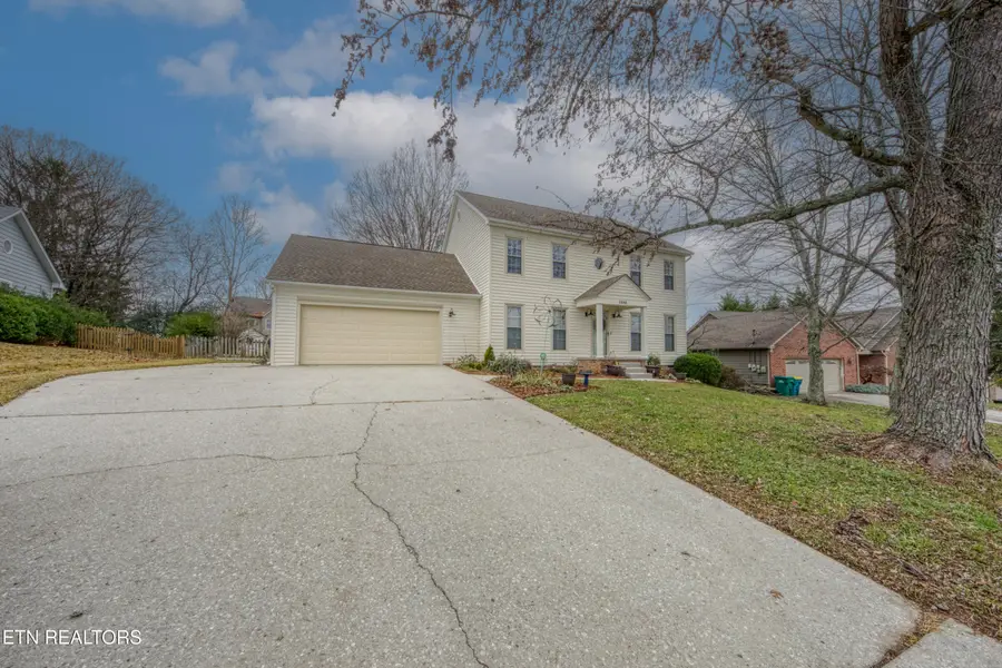 1343 Wenlock Rd, Knoxville, TN 37922 - Image #2