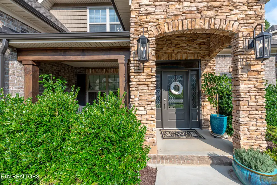 1001 Westland Creek Blvd, Knoxville, TN 37923 - Image #3