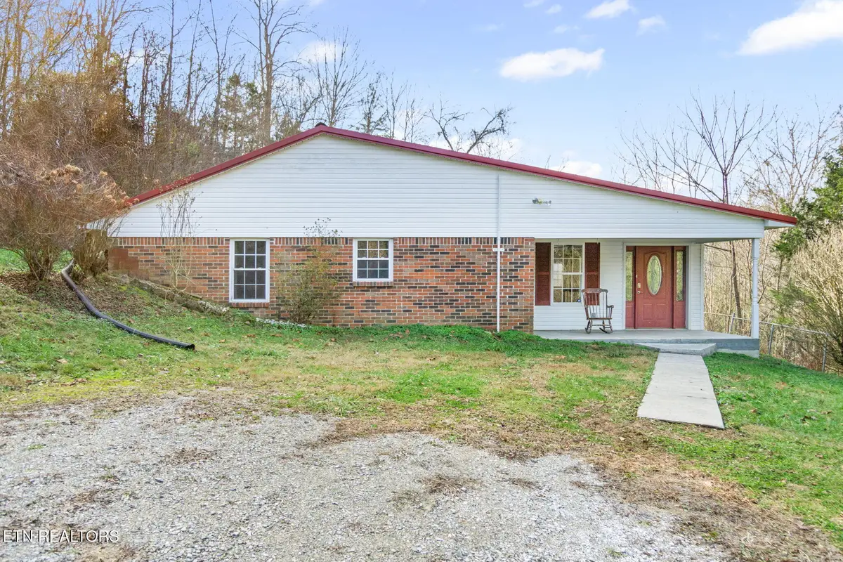 51 Turkeytown Rd, Hilham, TN 38568 - Image #1