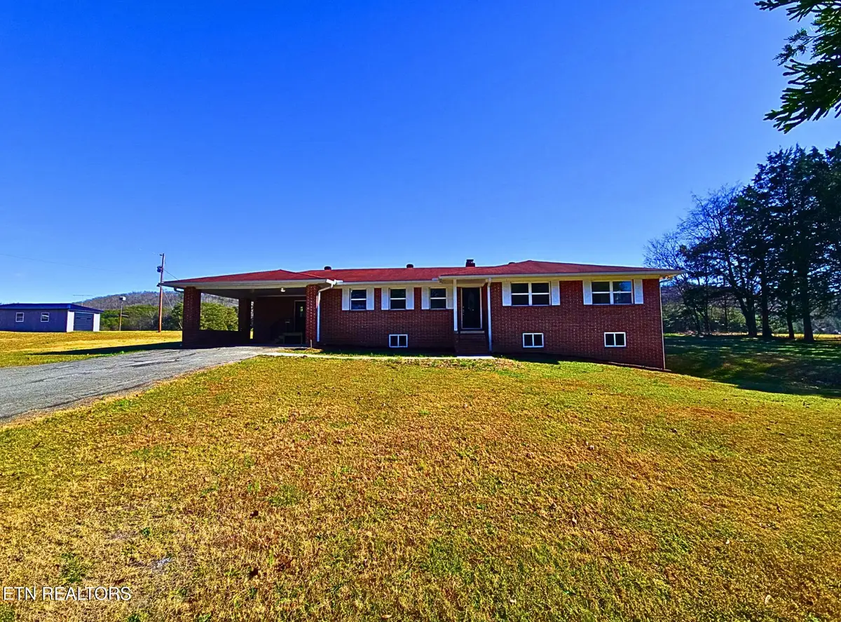 858 North Main St, Decatur, TN 37322 - Image #1