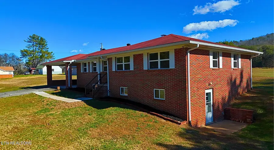 858 North Main St, Decatur, TN 37322 - Image #3