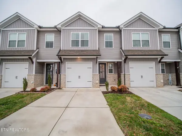 495 Harper Village Way, Lenoir City, TN 37771