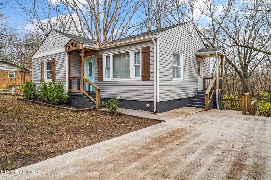 2802 Willocks Ave, Maryville, TN 37804 - Image #2