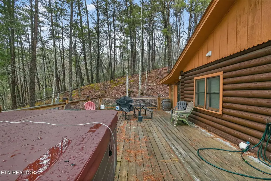 1209 Honeysuckle Lane, Sevierville, TN 37876 - Image #3