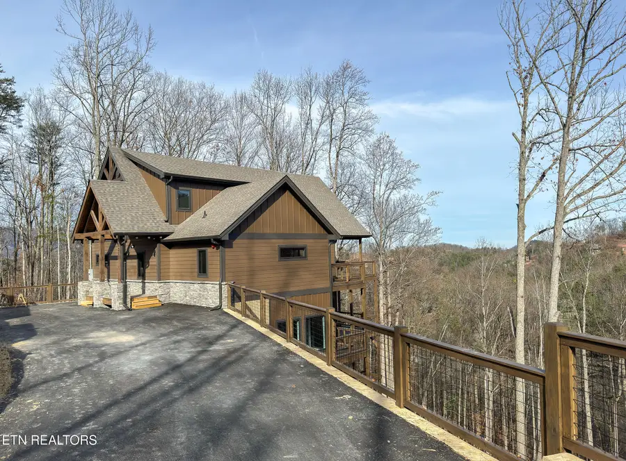 2317 Grey Fox Run, Sevierville, TN 37862 - Image #2
