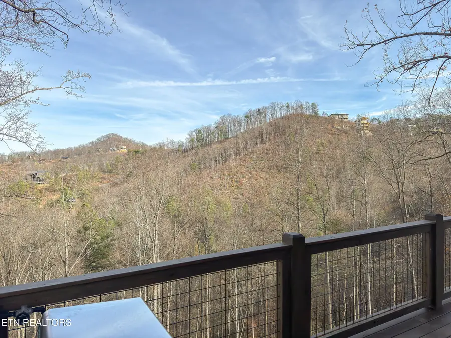 2317 Grey Fox Run, Sevierville, TN 37862 - Image #3