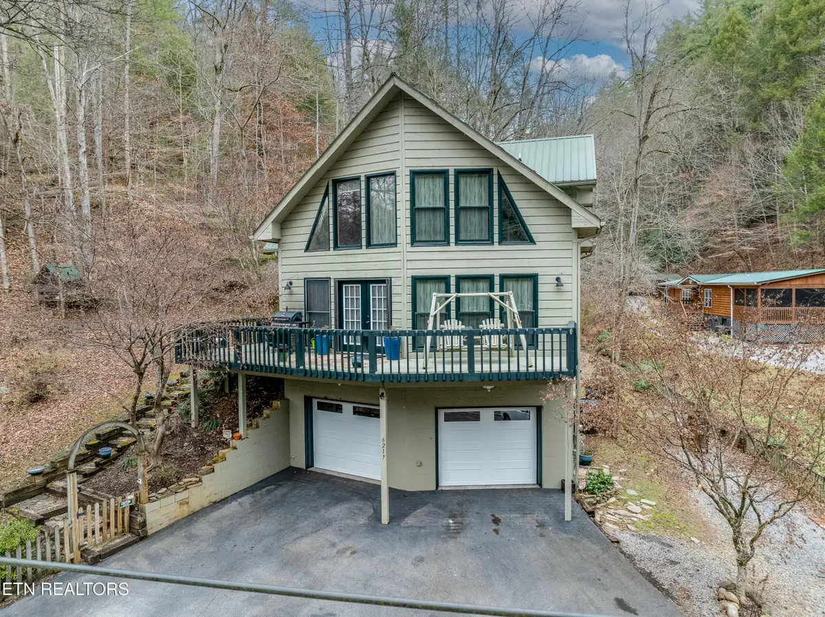 6217 Old Walland Hwy, Walland, TN 37886 - Image #1