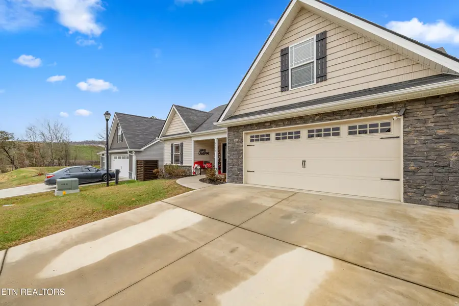 2335 Eppie Cove Lane, Knoxville, TN 37931 - Image #2