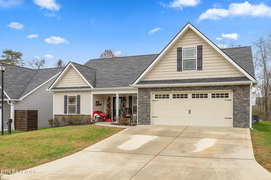 2335 Eppie Cove Lane, Knoxville, TN 37931 - Image #3