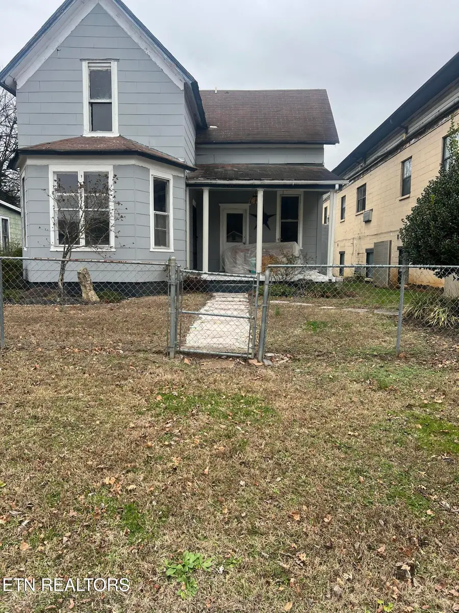 306 Carter Ave, Harriman, TN 37748 - Image #2