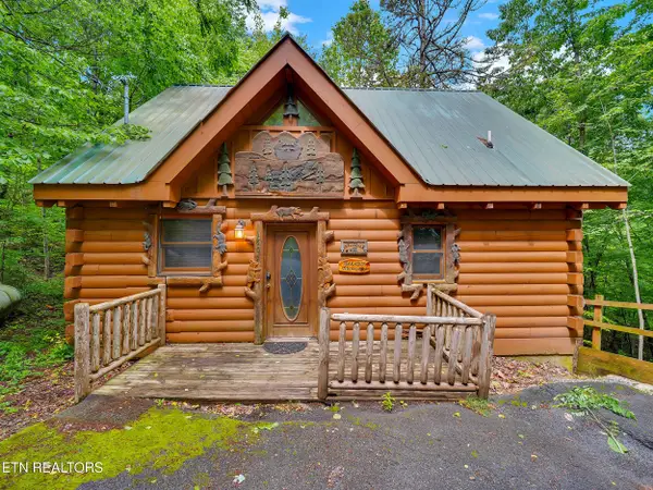 1805 Mossy Tr, Sevierville, TN 37876