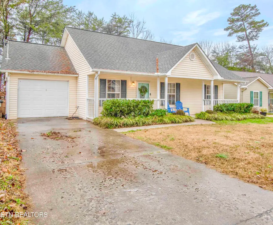 6111 Emerald Hills Lane, Knoxville, TN 37912 - Image #2