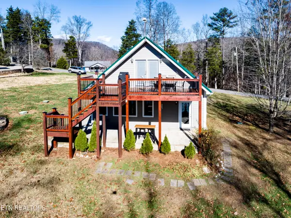 157 Helms Ferry Rd, Sharps Chapel, TN 37866