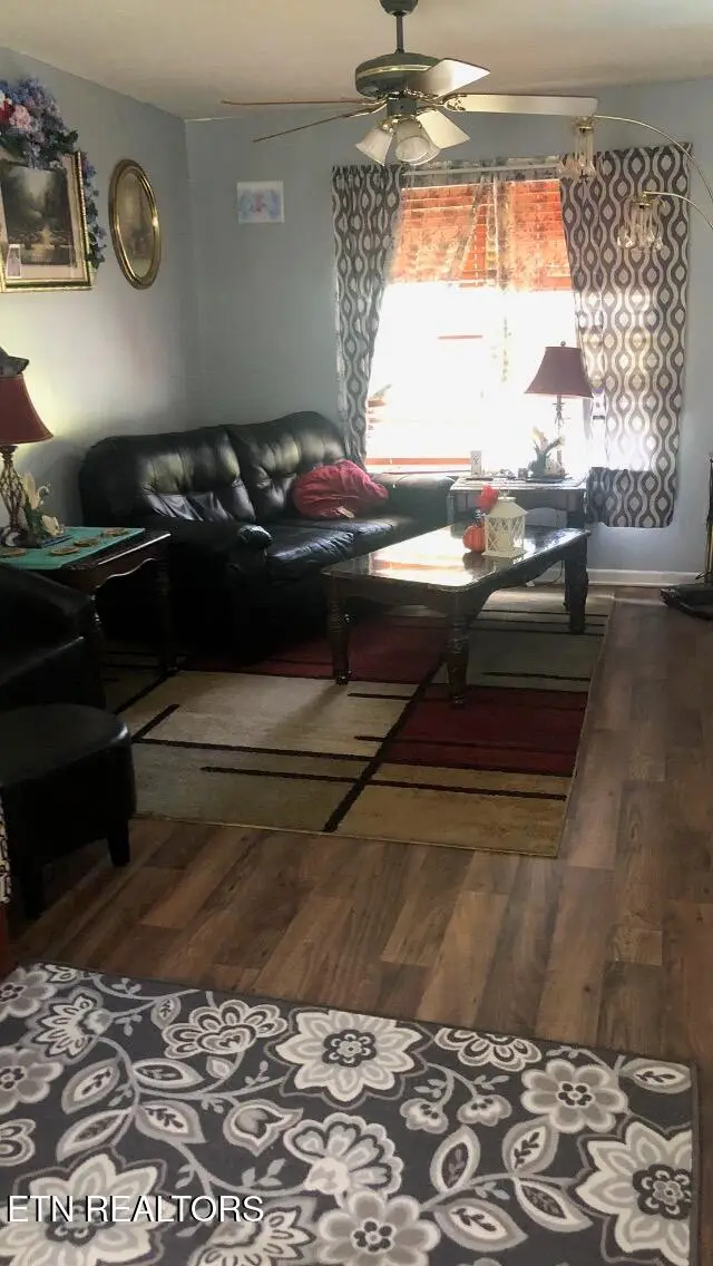 140 Wellington Drive, Middlesboro, KY 40965 - Image #3