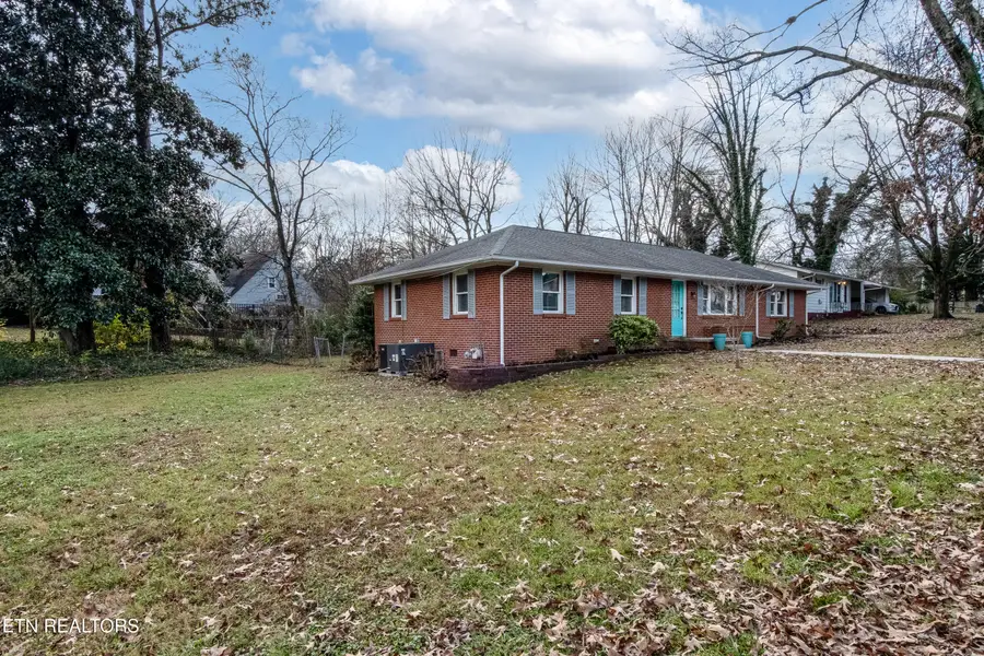 1202 Tapoco Ave, Maryville, TN 37801 - Image #3