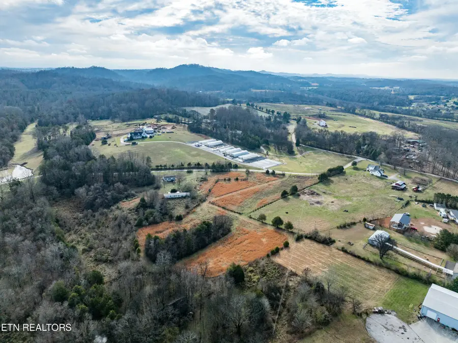 1614 Bob Young Lane, Lenoir City, TN 37772 - Image #3