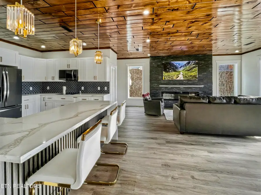 1924 Walker Tr, Sevierville, TN 37876 - Image #2