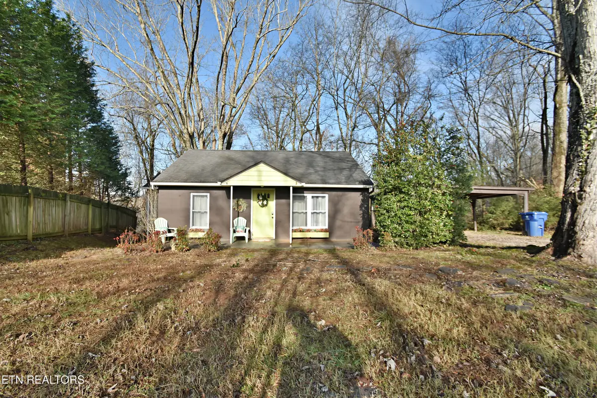 1609 Duncan Rd, Knoxville, TN 37919 - Image #1