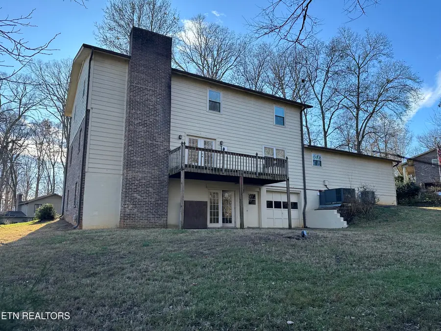 1702 Winding Ridge Tr, Knoxville, TN 37922 - Image #3