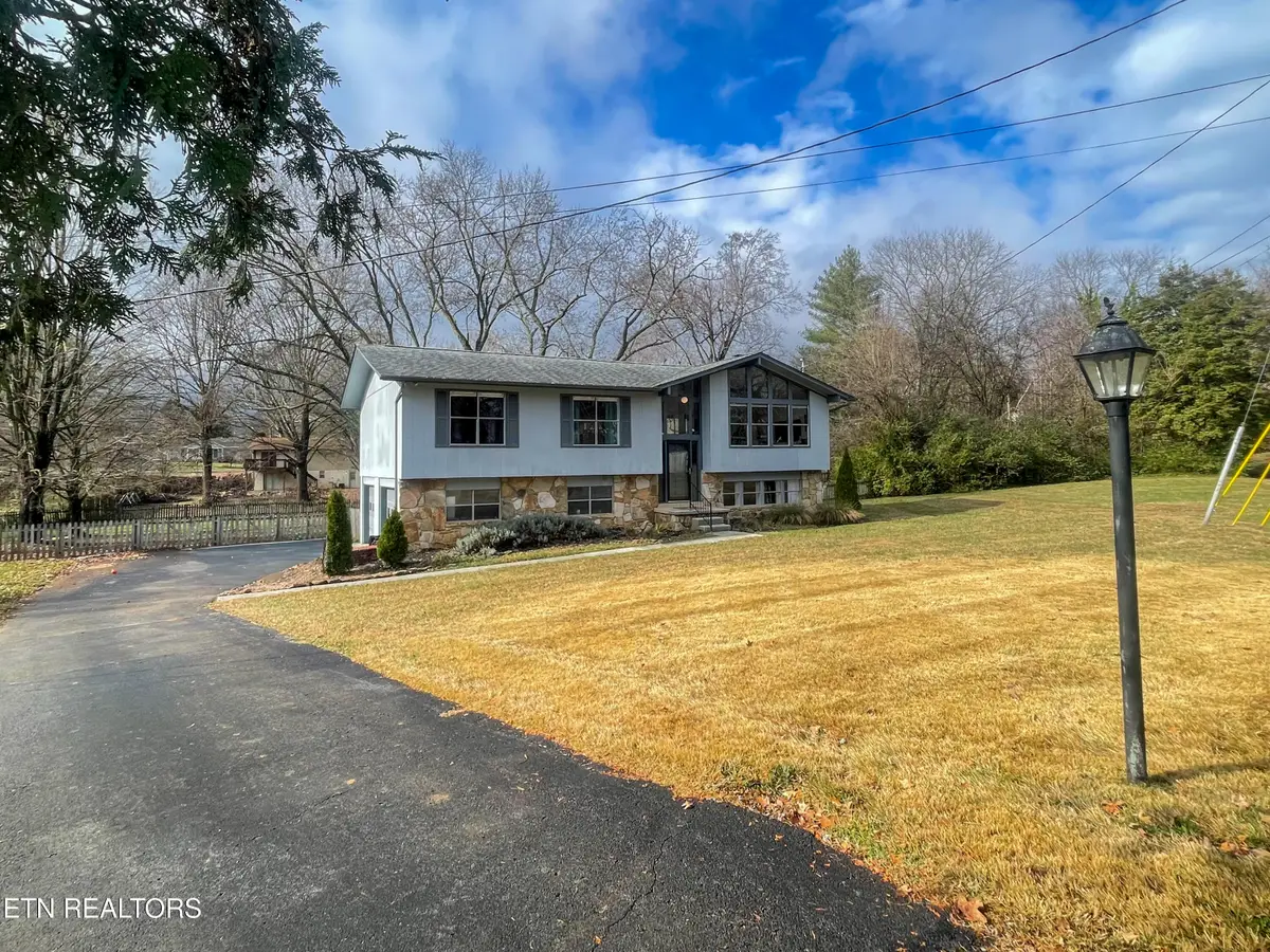 8616 Lanier Lane, Knoxville, TN 37923 - Image #1