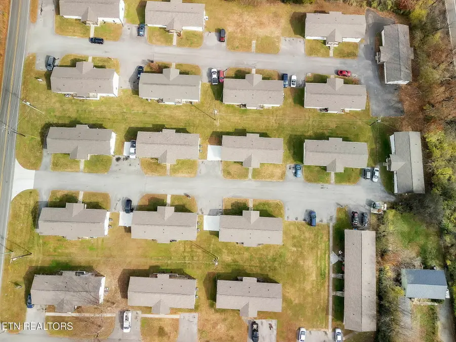 1900 Dutch Valley Drive Ne, Knoxville, TN 37918 - Image #3