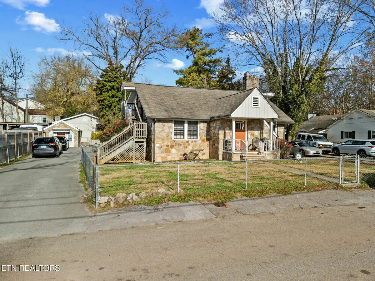 NE 405 Durbin Drive Northeast Drive, Knoxville, TN 37912 - Image #1