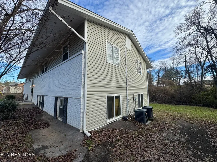 3300-3374 Valley View Drive, Knoxville, TN 37917 - Image #3