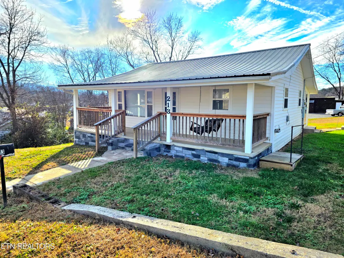 213 Front St, Newport, TN 37821 - Image #1