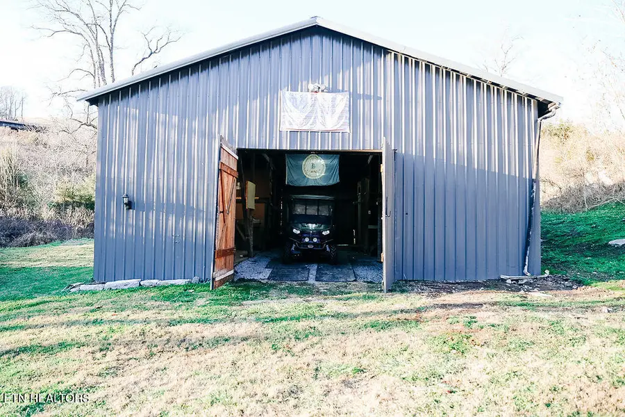 2792 Middle Wallens Creek Rd, Duffield, VA 24244 - Image #2