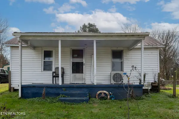 805 Childress Ave, Sweetwater, TN 37874
