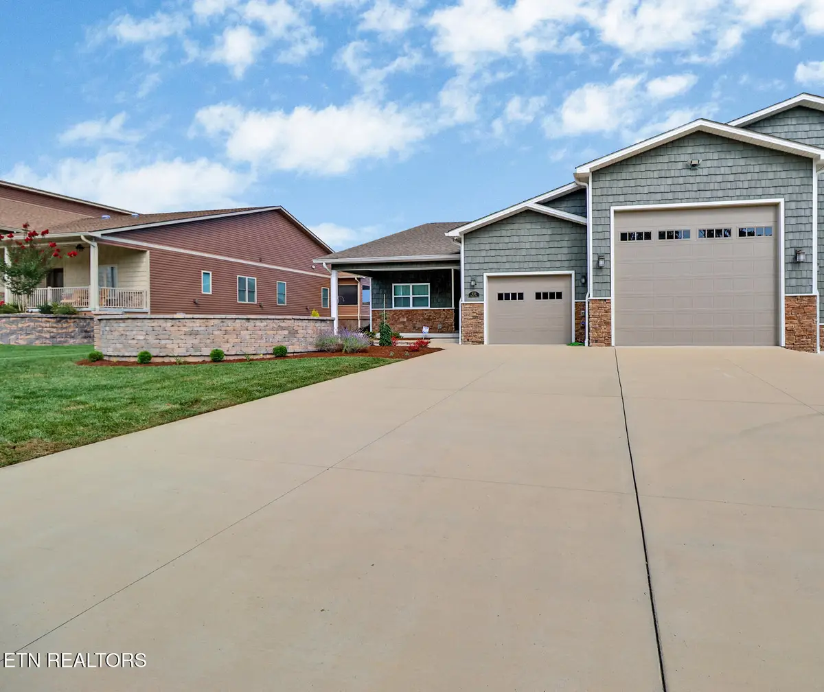 533 Holly Tree Drive, Crossville, TN 38555 - Image #1