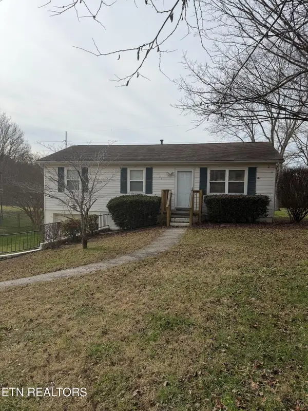 125 Andrea Drive, Maryville, TN 37804