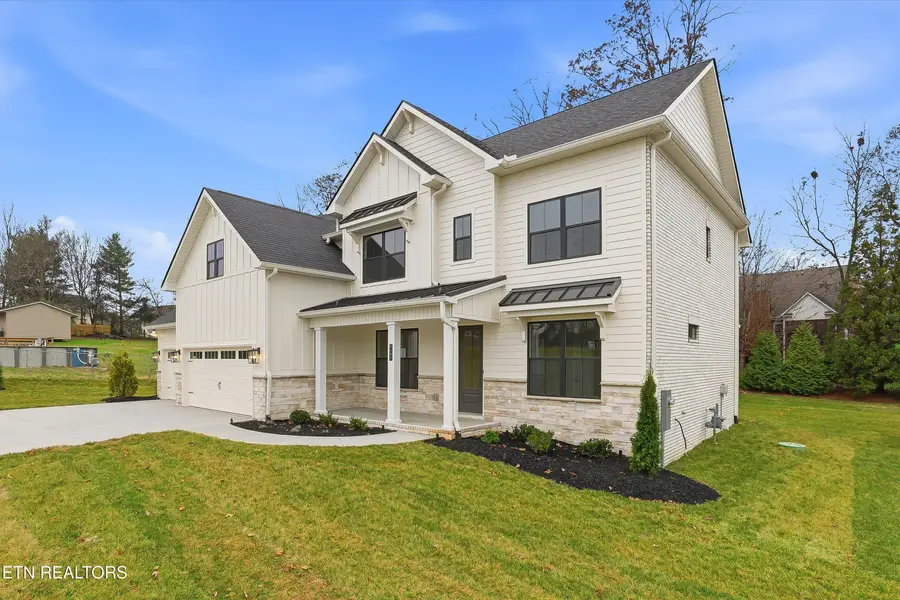 8167 Nubbin Ridge Rd, Knoxville, TN 37919 - Image #3