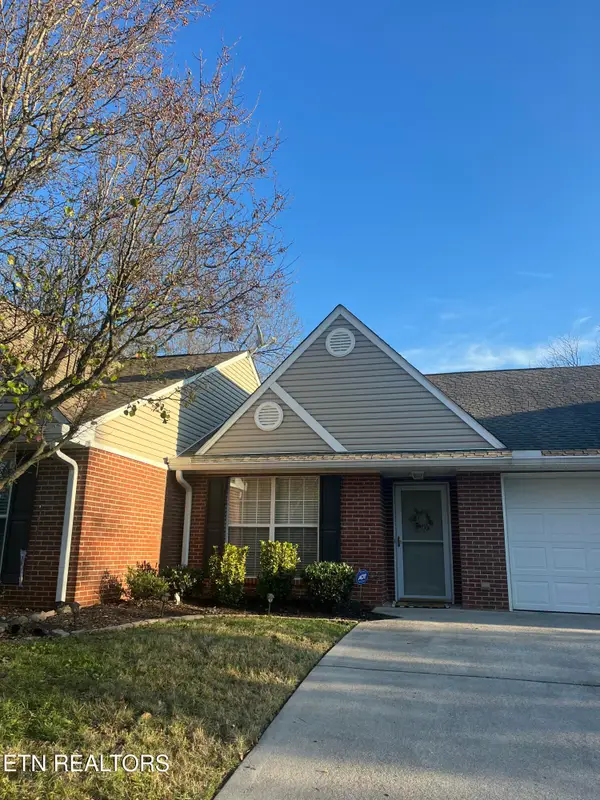 236 Dalton Place Way, Knoxville, TN 37912