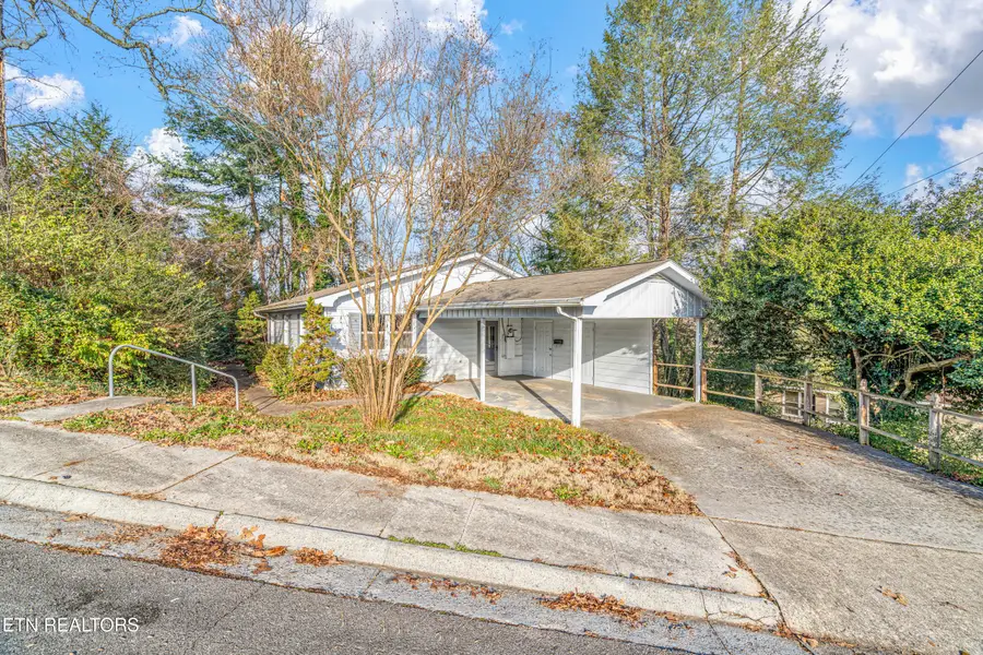 135 Princeton Ave, Oak Ridge, TN 37830 - Image #2