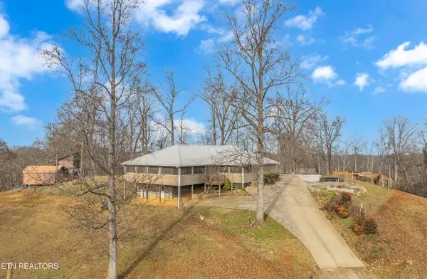 1739 Long Branch Rd, Seymour, TN 37865