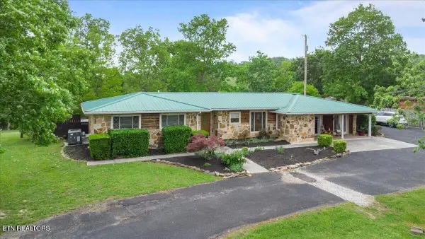 446 Oak Run Rd, LaFollette, TN 37766