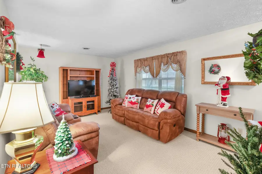 4322 O'hara Drive, Knoxville, TN 37918 - Image #3