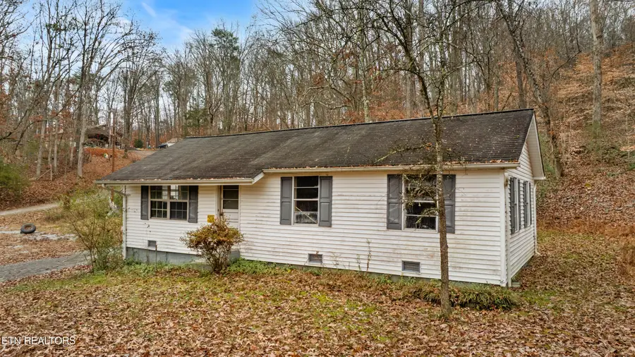 470 Riden Rd, Greenback, TN 37742 - Image #2