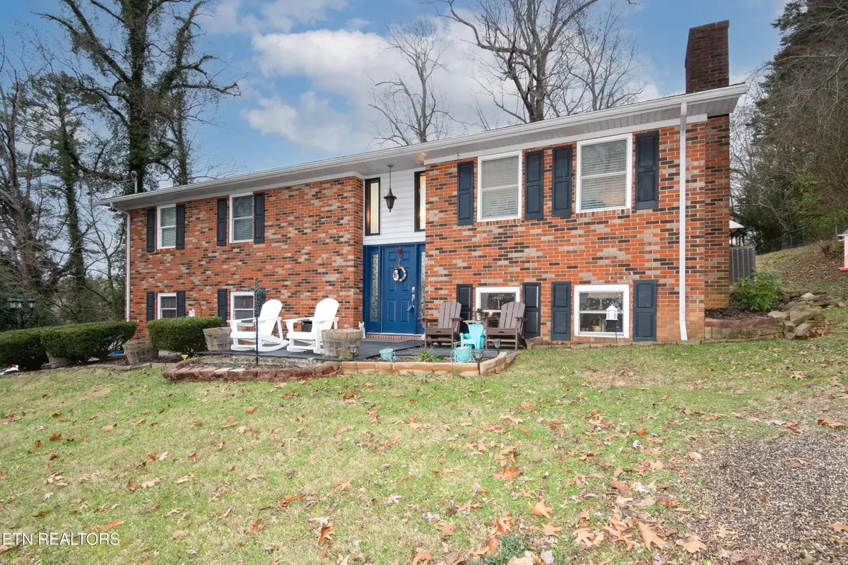 109 Ivy Lane, Clinton, TN 37716 - Image #1