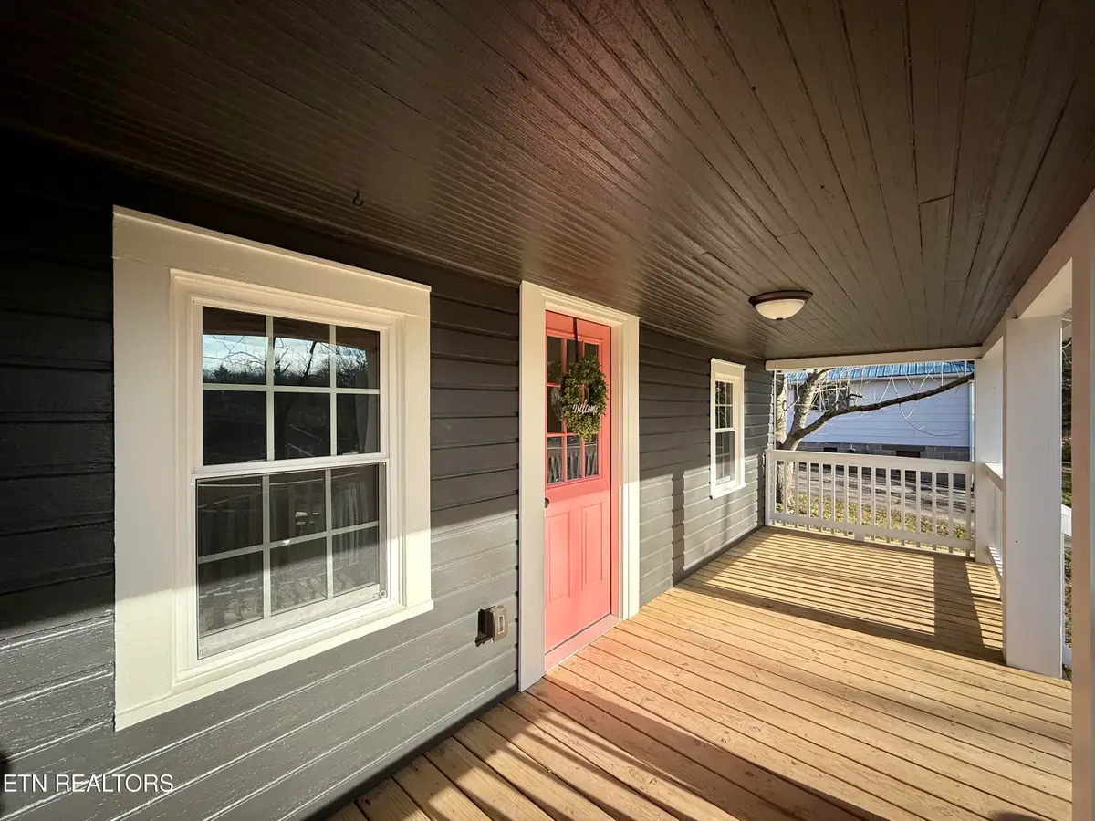 316 Hunnicut Ave, Maryville, TN 37804 - Image #1