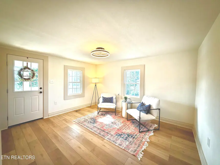 316 Hunnicut Ave, Maryville, TN 37804 - Image #2