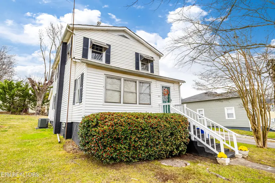 1240 N Wright Rd, Alcoa, TN 37701 - Image #2