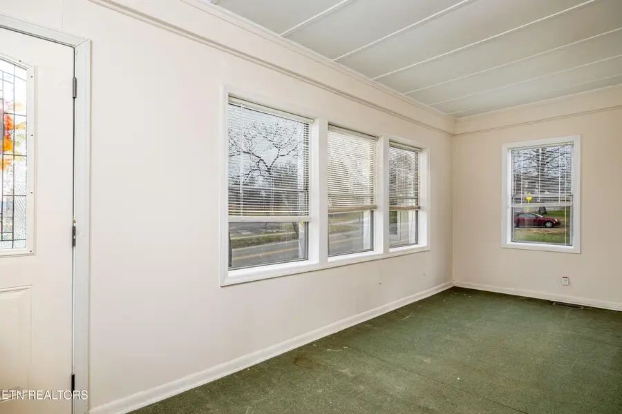 1240 N Wright Rd, Alcoa, TN 37701 - Image #3