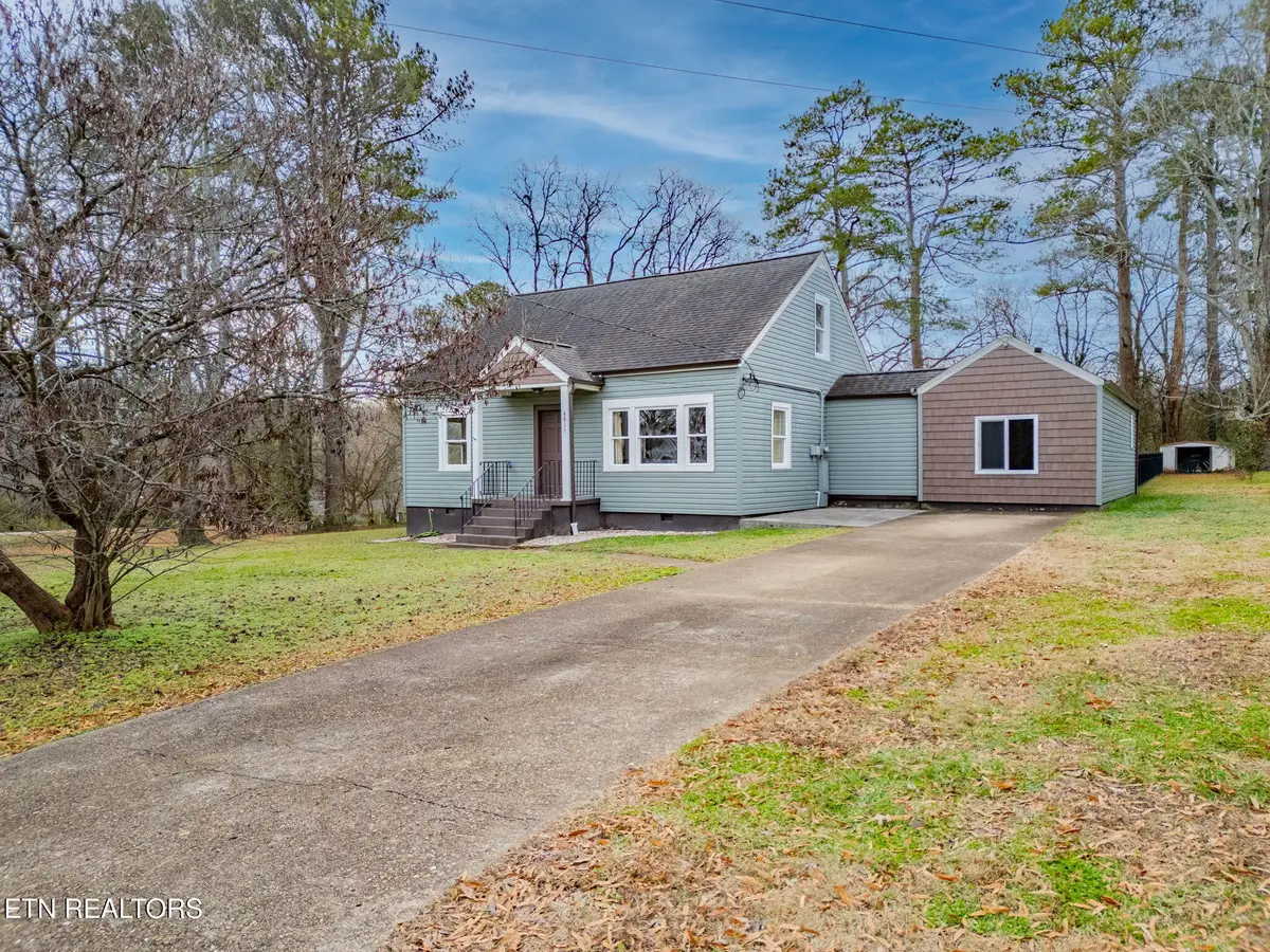 6011 Chalmers Drive, Knoxville, TN 37920 - Image #1