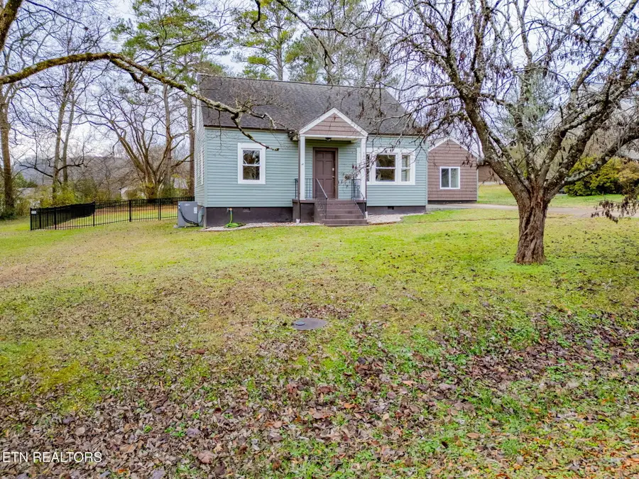 6011 Chalmers Drive, Knoxville, TN 37920 - Image #2