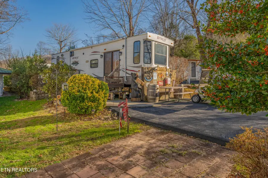 4229 E Parkway, Gatlinburg, TN 37738 - Image #2