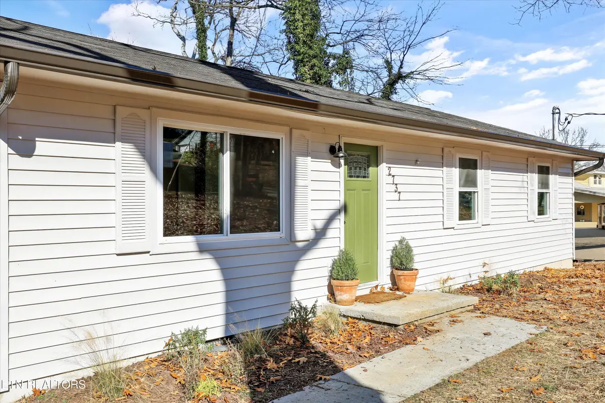2737 Washington Pike, Knoxville, TN 37917 - Image #1