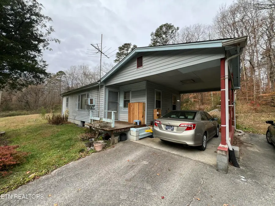920 Oliver Springs Hwy, Clinton, TN 37716 - Image #3