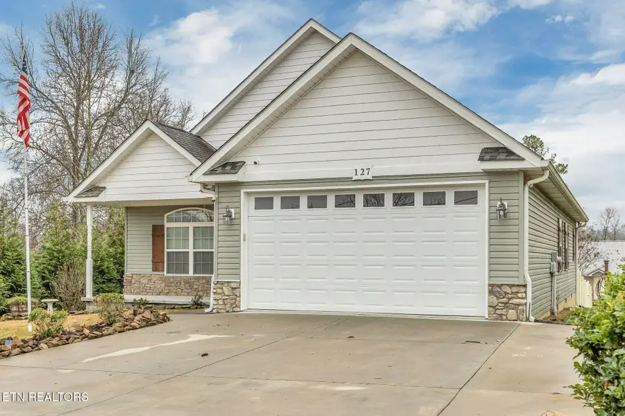 127 Cardin St, Etowah, TN 37331 - Image #3